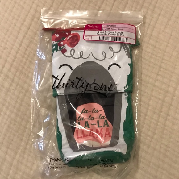 Hide & Peek Holiday Llama - Picture 4 of 6
